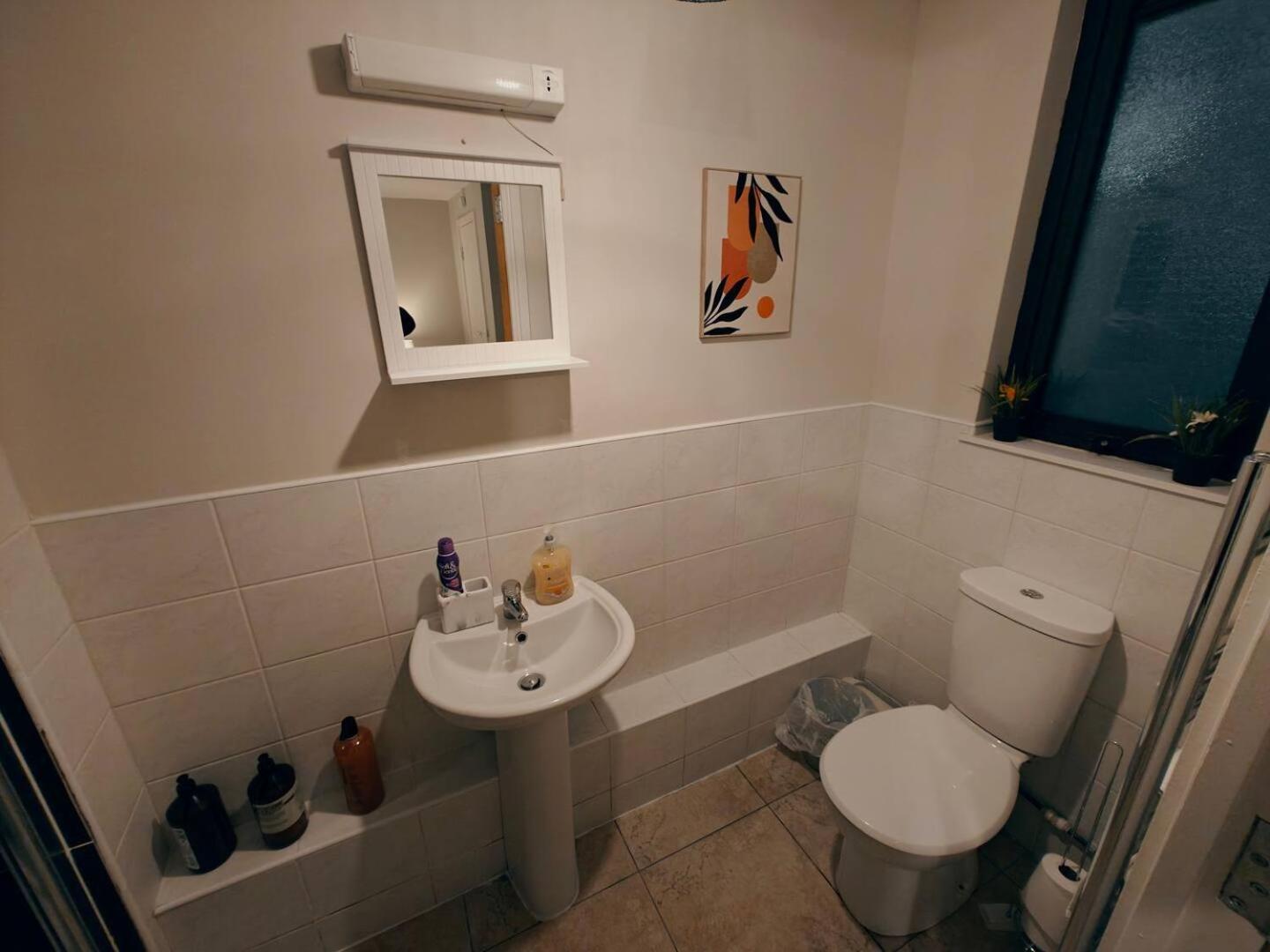 2br Cosy Centre Belfast