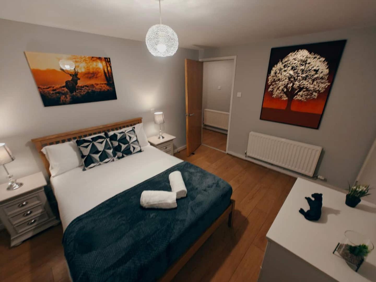 2br Cosy Centre